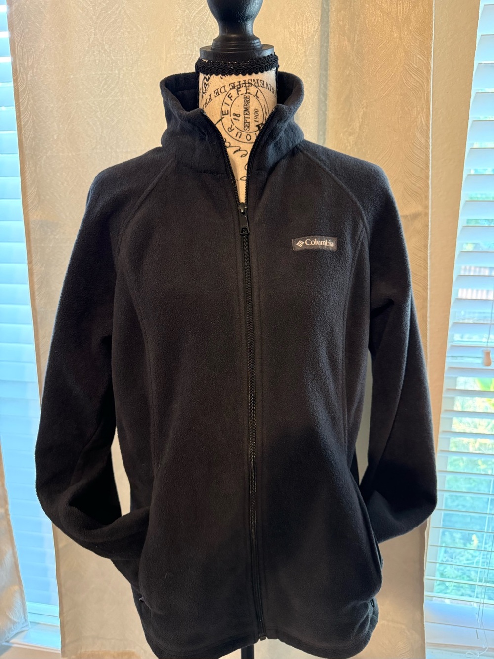 Casual Columbia Dark Gray Full-Zip Fleece Outdoor Jacket SzL